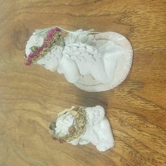 Dreamsicles Porcelain Figurines - Picture 2 of 5